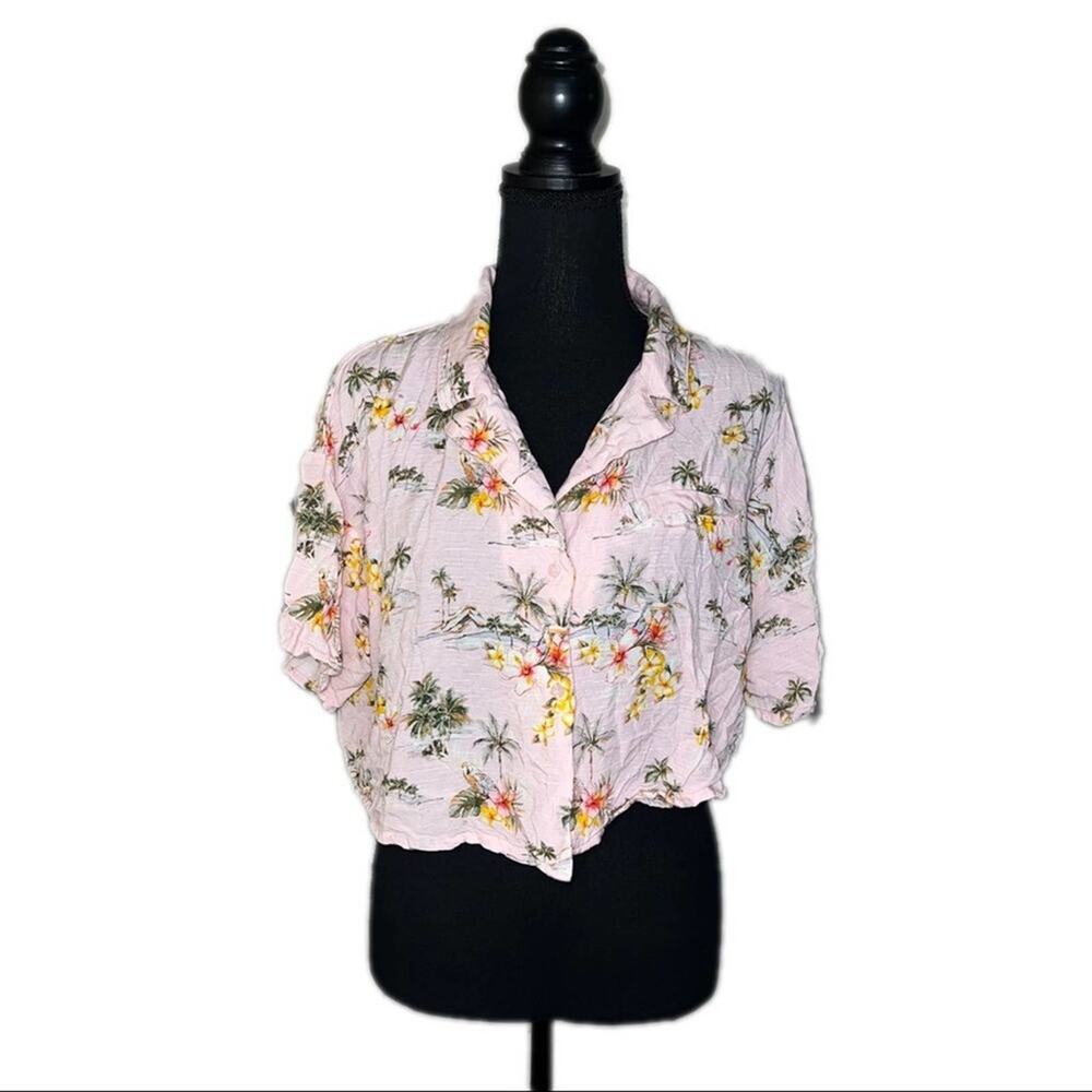 Forever 21 Shrug Cropped Cardigan Lightweight Button Down Floral Pink Women’s L